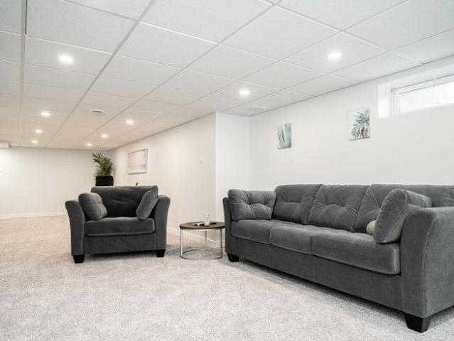 House for rent in East St. Paul, Manitoba