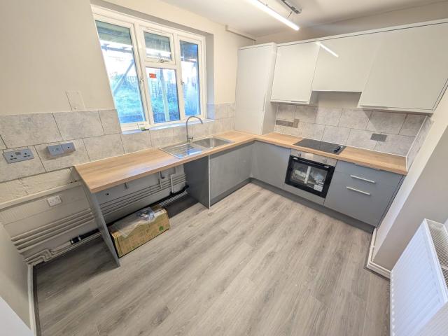 Apartment for rent in Elstree and Borehamwood, Borehamwood