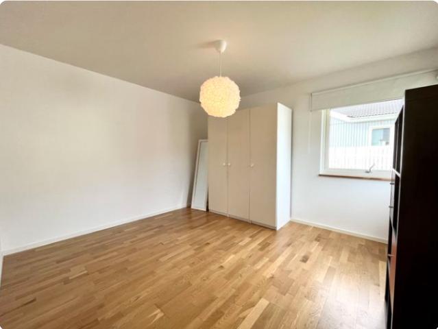 Hus hyra i Upplands Väsby, Stockholm