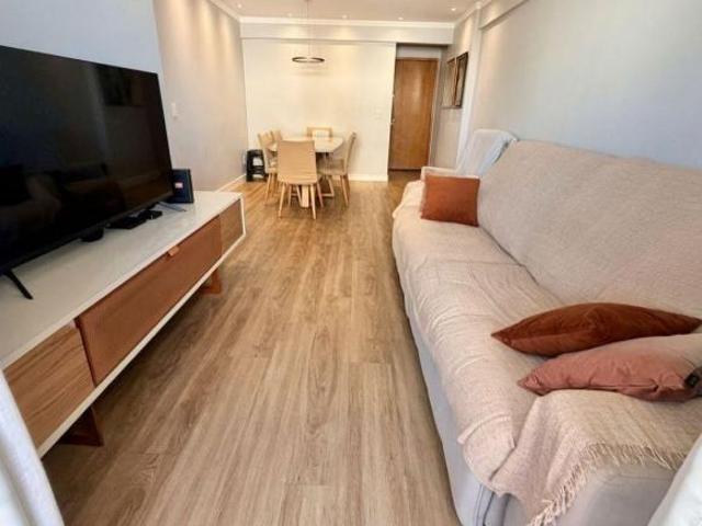 Apartamento venda em Região Geográfica Imediata do Distrito Federal, Região Integrada de Desenvolvimento do Distrito Federal e Entorno