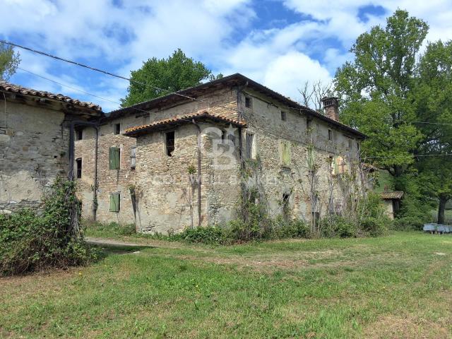 Rustico in vendita a Unione di comuni Terre di Castelli, Castelvetro Di Modena