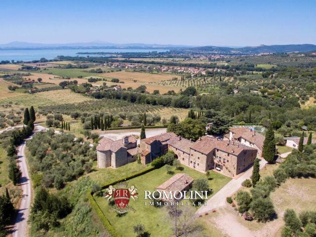 Casa in vendita a Tuoro Sul Trasimeno, Umbria