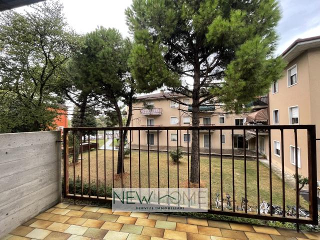Appartamento in affitto a Palazzina, Brenzone