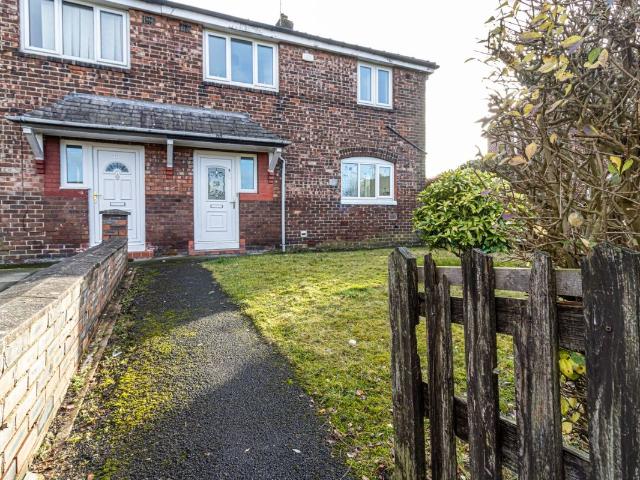 House for rent in New Moston, Manchester