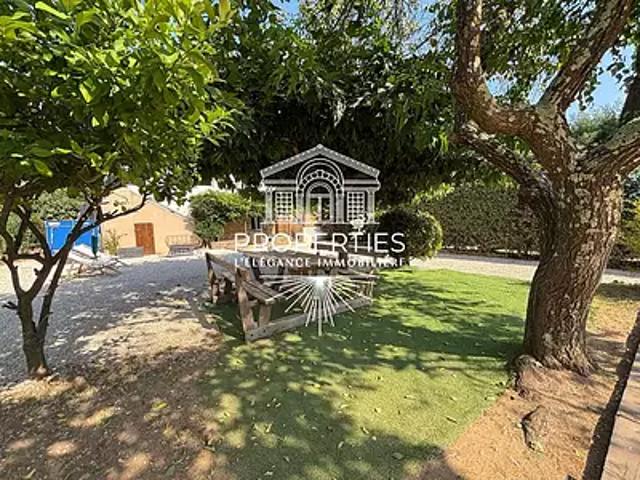 Maison vente à Arrondissement de Toulon, Bormes-les-mimosas