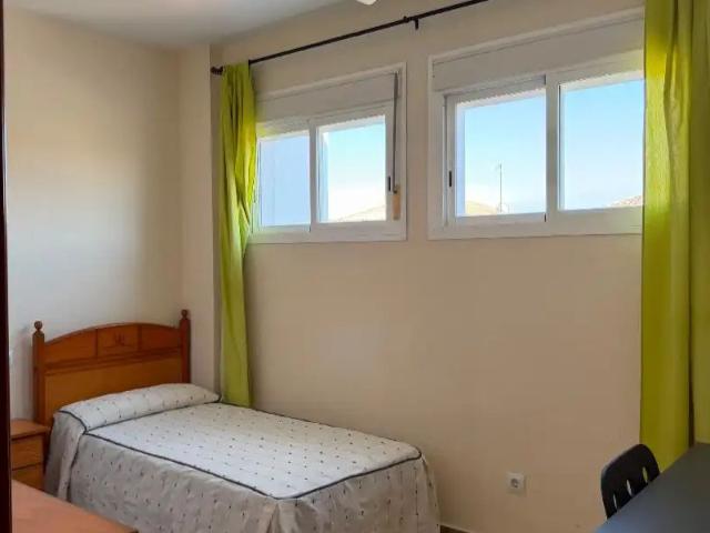 Apartamento en alquiler en Bormujos, Andalucía