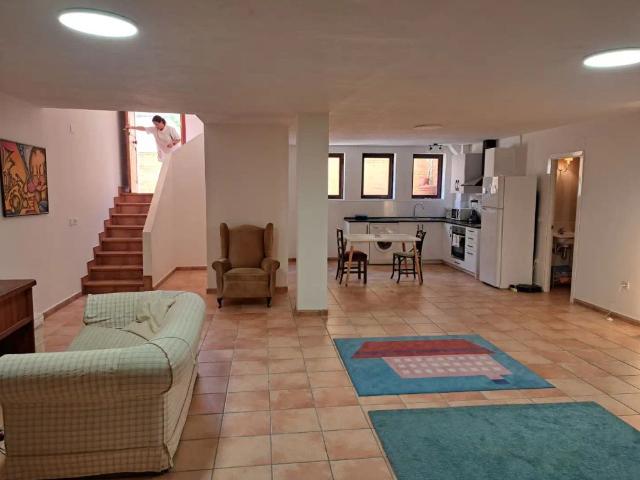 Apartamento en alquiler en Urbanización El Zaudín, Bormujos
