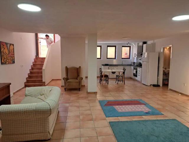 Apartamento en alquiler en Urbanización El Zaudín, Bormujos