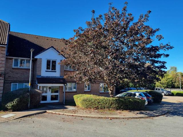 Apartment for rent in Cranborne, Hertsmere