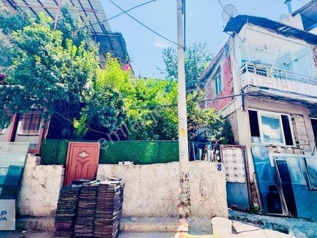 Bornova, İzmir içerisinde satılık Bina