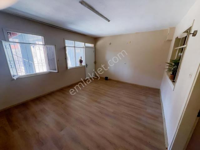 Yıldırım Beyazıt Mahallesi, Bornova içerisinde kiralık mülk