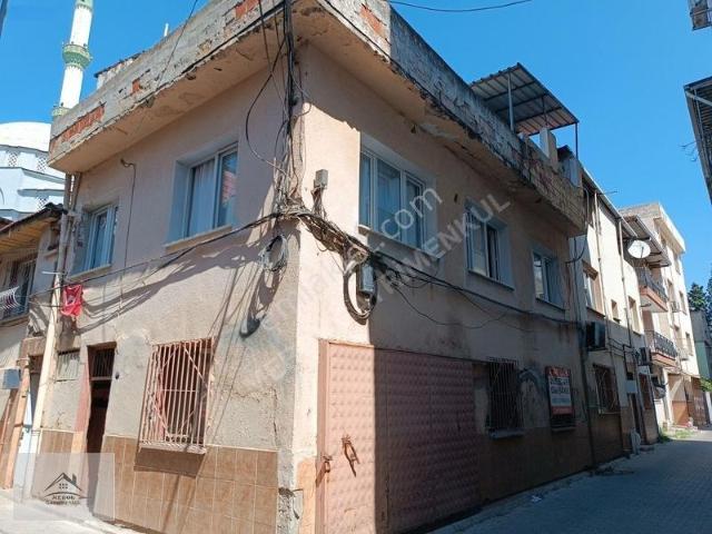 Bornova, İzmir içerisinde satılık Villa