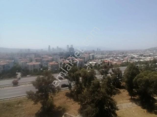 Bornova, İzmir içerisinde satılık mülk