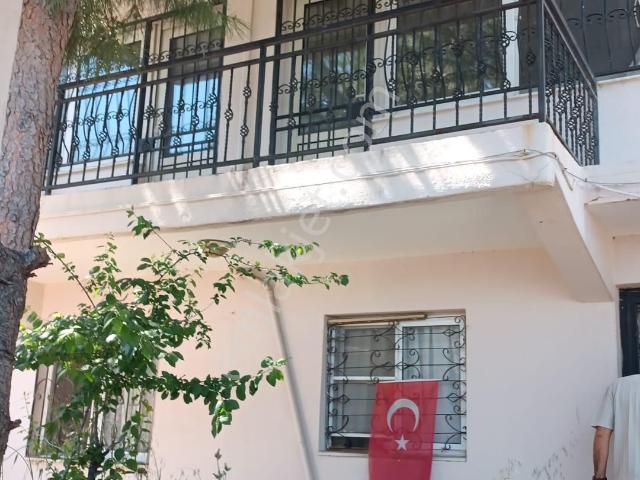Bornova, İzmir içerisinde satılık Villa