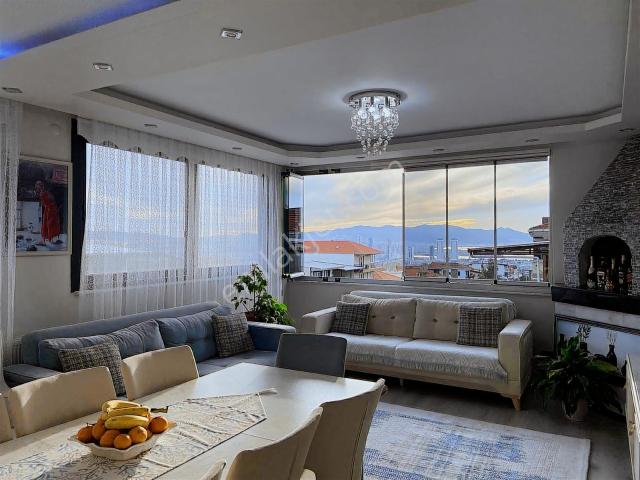 Bornova, İzmir içerisinde satılık Villa
