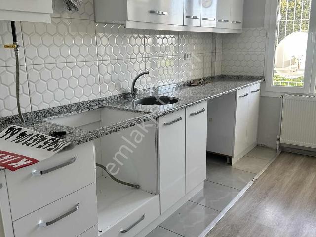 Bornova, İzmir içerisinde kiralık mülk