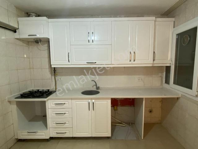 Bornova, İzmir içerisinde kiralık mülk