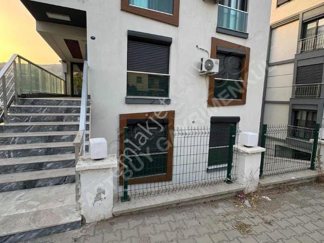 Atatürk Mahallesi, Bornova içerisinde kiralık mülk