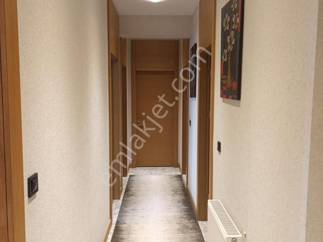 Bornova, İzmir içerisinde satılık mülk