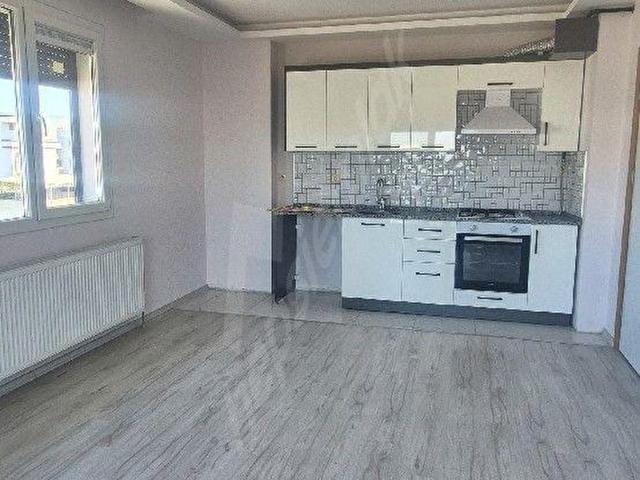 Bornova, İzmir içerisinde satılık mülk