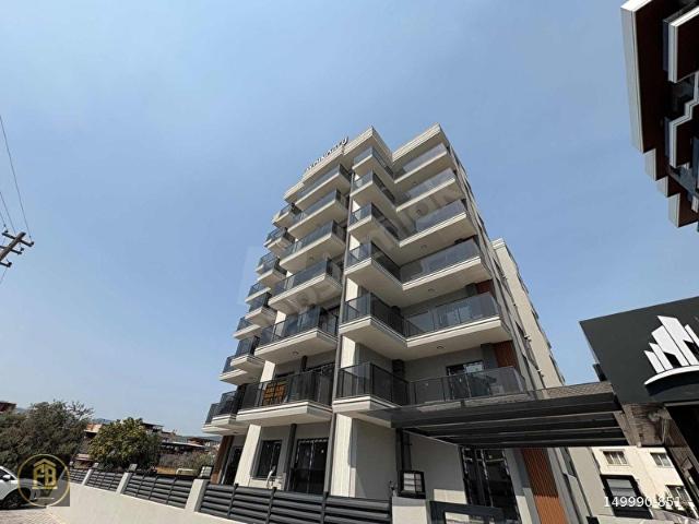 Bornova, İzmir içerisinde satılık mülk