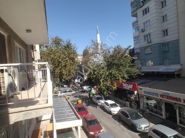 Özkanlar, Bornova içerisinde satılık mülk