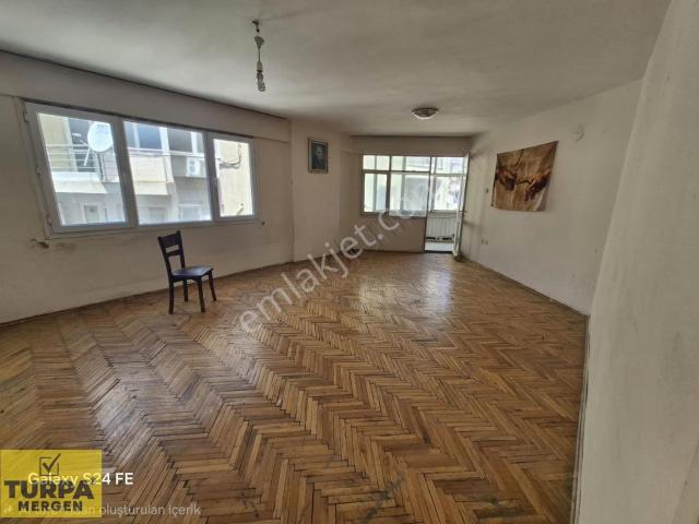 Ergene Mahallesi, Bornova içerisinde satılık mülk