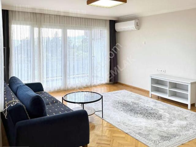 Bornova, İzmir içerisinde satılık mülk