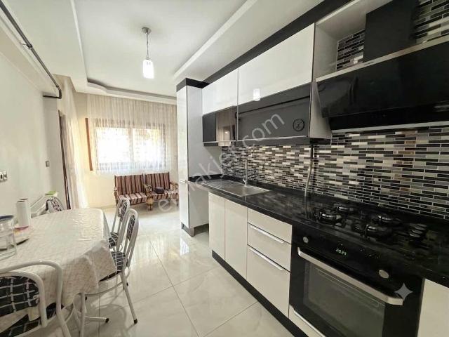 Bornova, İzmir içerisinde satılık mülk