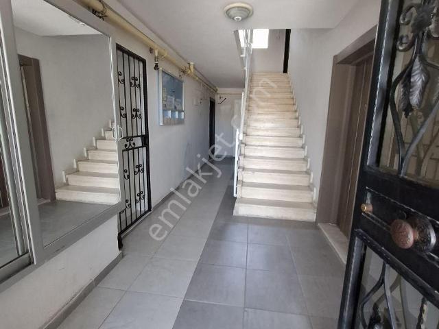 Bornova, İzmir içerisinde kiralık mülk
