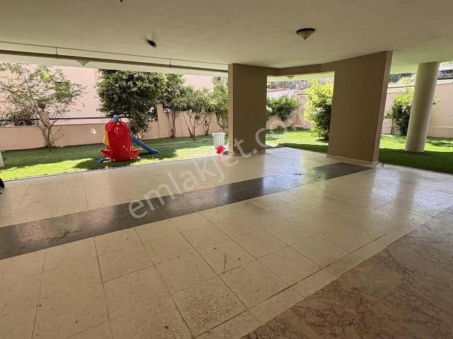 Bornova, İzmir içerisinde kiralık mülk