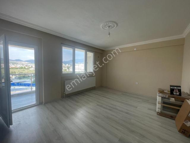 Evka 3 Mahallesi, Bornova içerisinde kiralık mülk