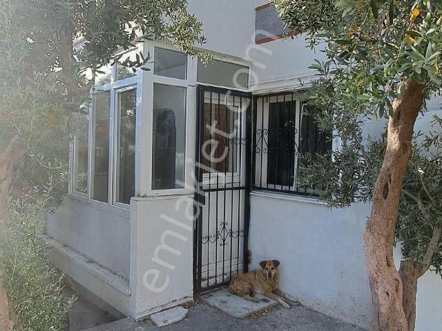 Evka 4 Mahallesi, Bornova içerisinde satılık mülk