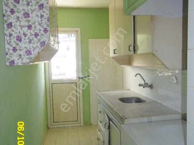 Evka 4 Mahallesi, Bornova içerisinde kiralık mülk