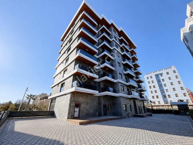 Bornova, İzmir içerisinde satılık mülk