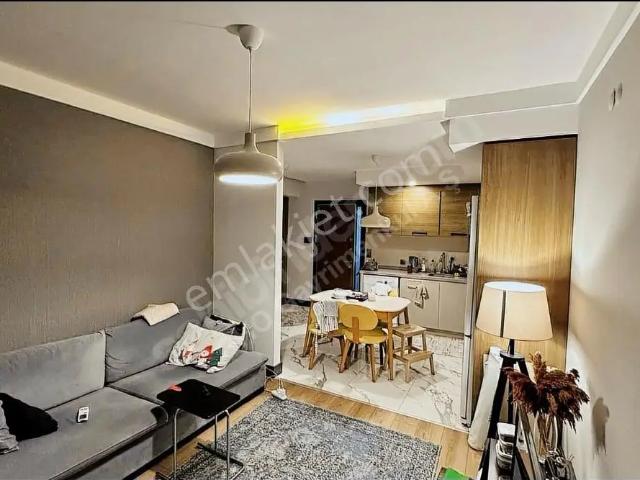 Bornova, İzmir içerisinde satılık mülk