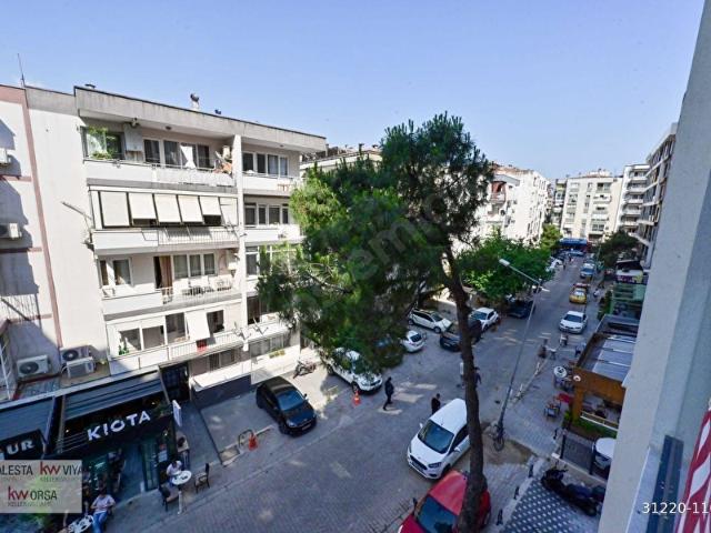 Bornova, İzmir içerisinde satılık mülk