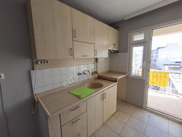 Bornova, İzmir içerisinde kiralık mülk