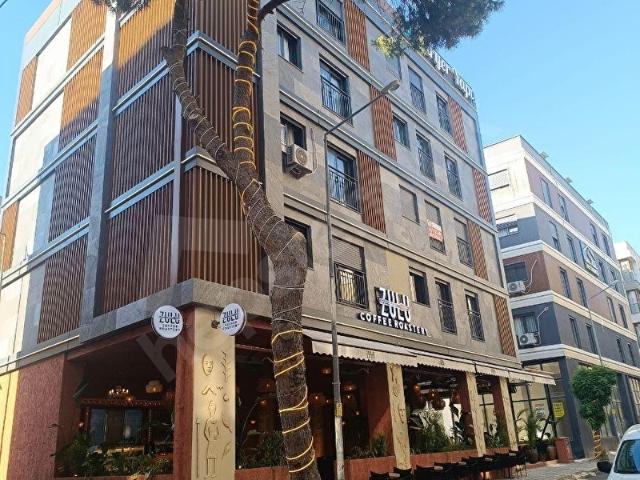 Bornova, İzmir içerisinde satılık mülk