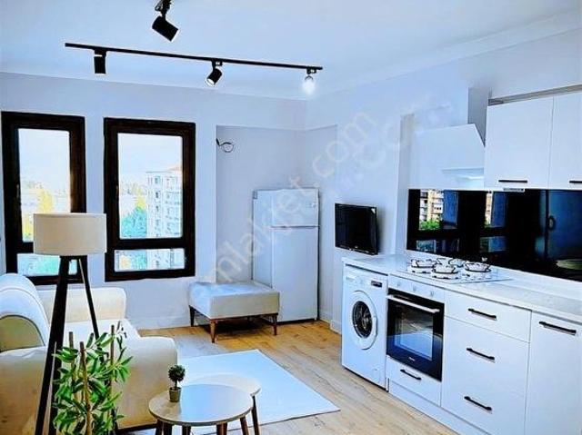 Bornova, İzmir içerisinde satılık mülk