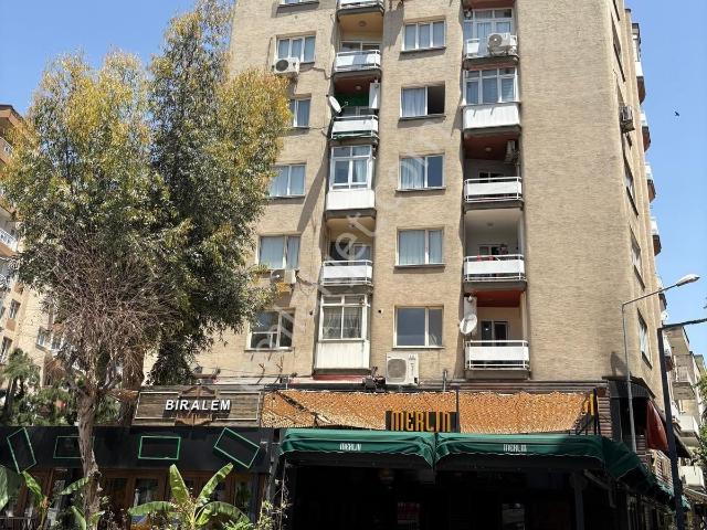 Özkanlar, Bornova içerisinde satılık mülk