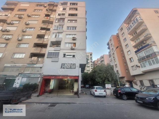 Özkanlar, Bornova içerisinde kiralık mülk