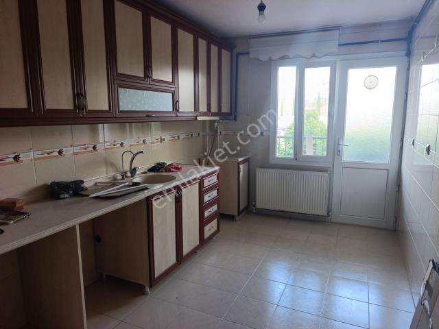 Bornova, İzmir içerisinde kiralık mülk
