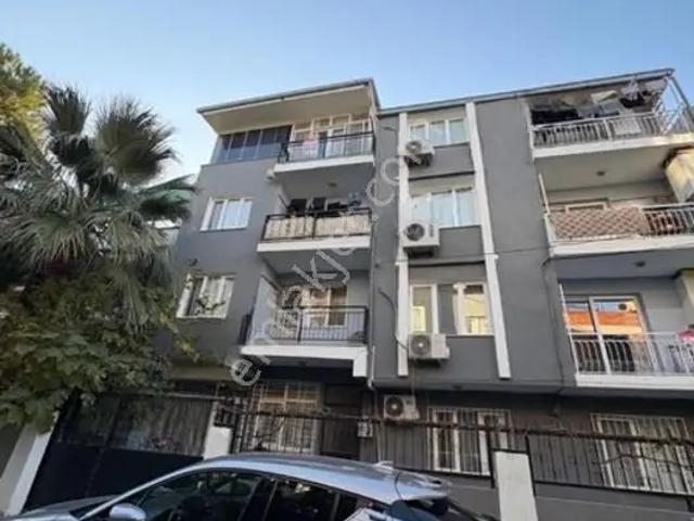 Bornova, İzmir içerisinde kiralık mülk