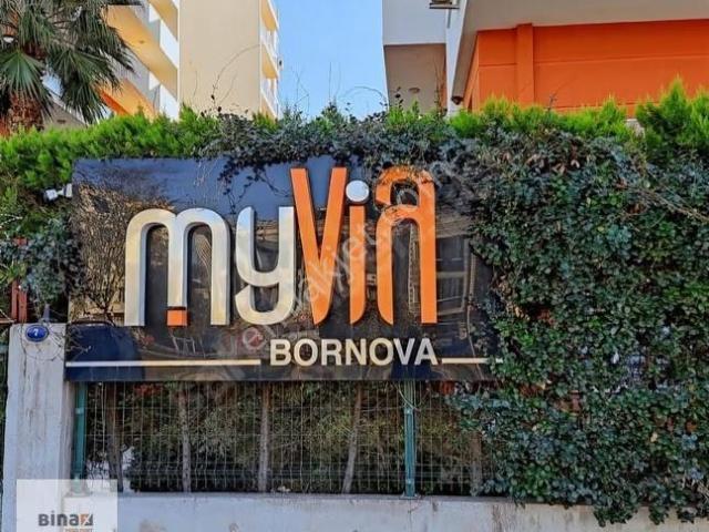 Bornova, İzmir içerisinde satılık mülk