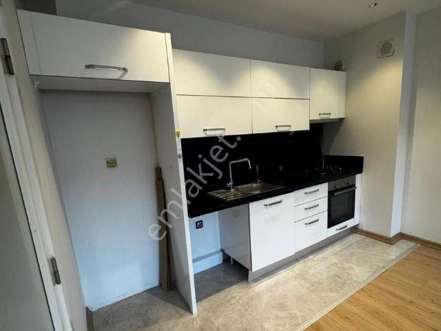 Bornova, İzmir içerisinde satılık mülk