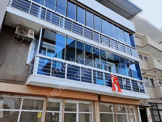 Bornova, İzmir içerisinde satılık Bina