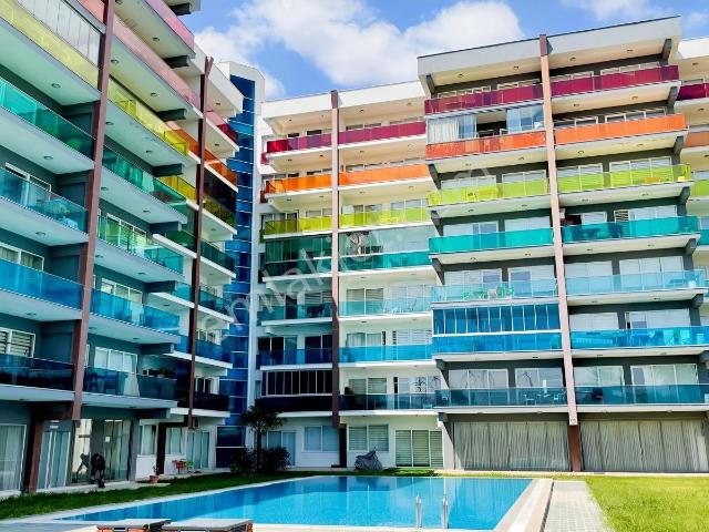 Bornova, İzmir içerisinde satılık mülk