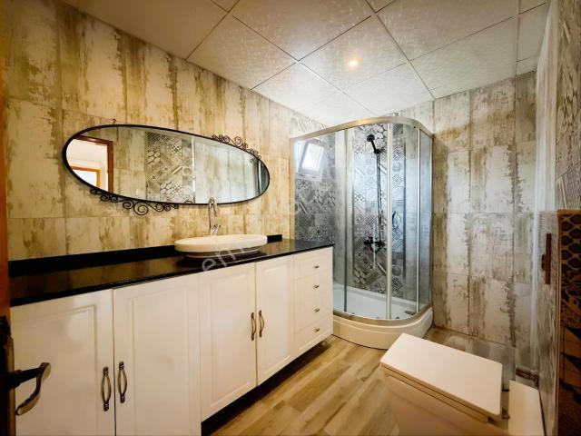 Erzene Mahallesi, Bornova içerisinde kiralık Villa