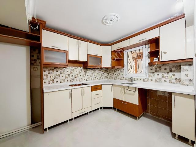 Erzene Mahallesi, Bornova içerisinde satılık Villa